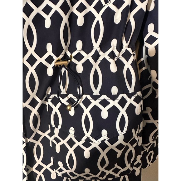 Crown and Ivy Rain Coat. Blue and White-M - Picture 6 of 9